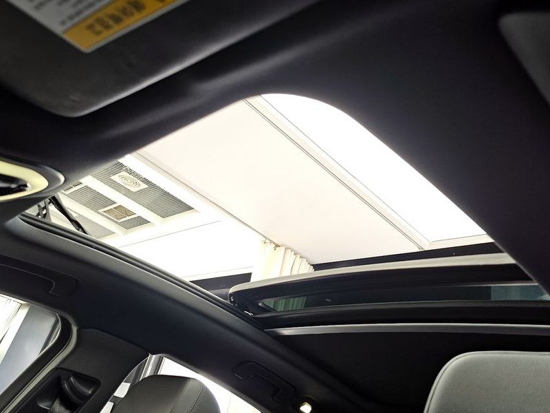 2015 Porsche Macan 3.0 S 95B photo 17