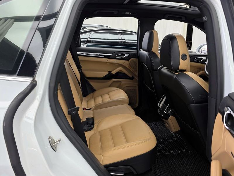 2016 Porsche Cayenne 3.0 Diesel 958 photo 12