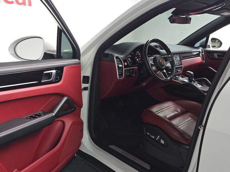 2020 Porsche Cayenne 3.0 Coupe photo 10