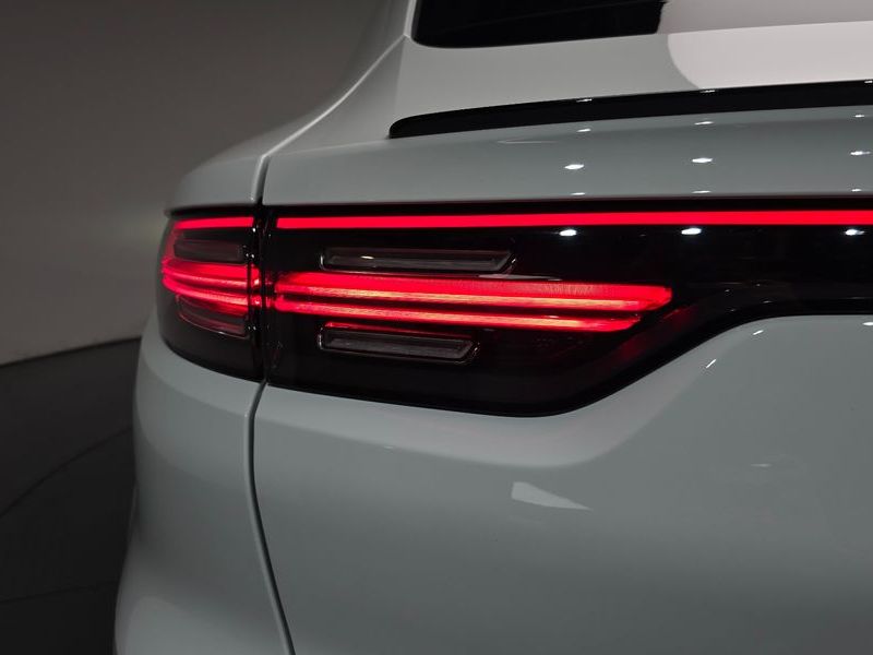 2020 Porsche Cayenne 3.0 Coupe photo 23