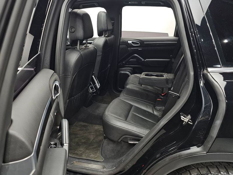 2012 Porsche Cayenne 4.8 S 958 photo 11