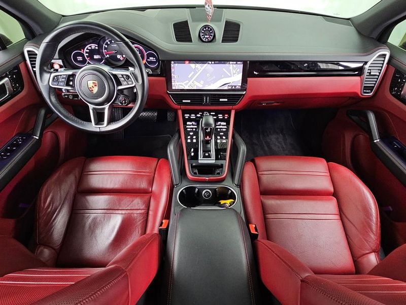 2019 Porsche Cayenne 3.0 photo 7