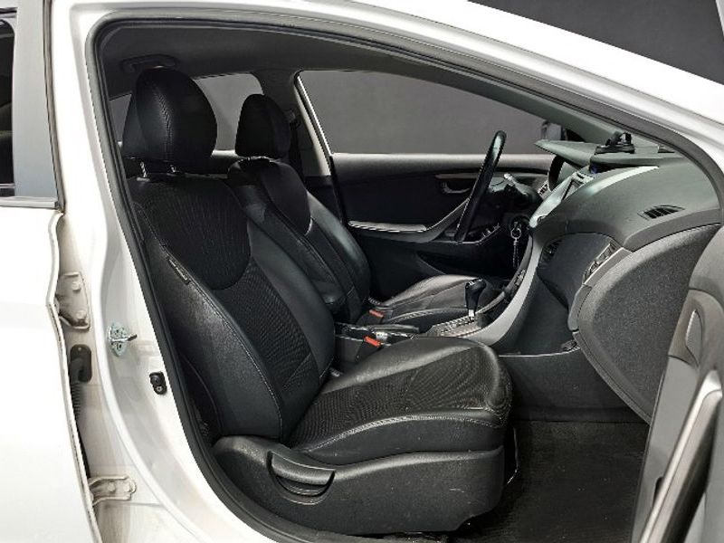 2013 Hyundai Avante M16 GDI Smart photo 10