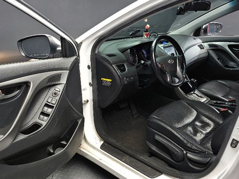 2013 Hyundai Avante M16 GDI Smart photo 11