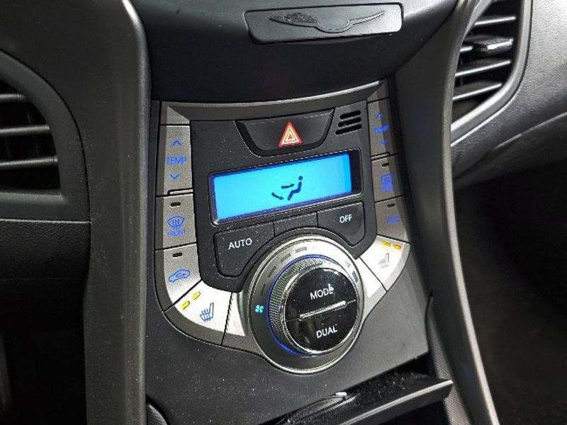 2013 Hyundai Avante M16 GDI Smart photo 16