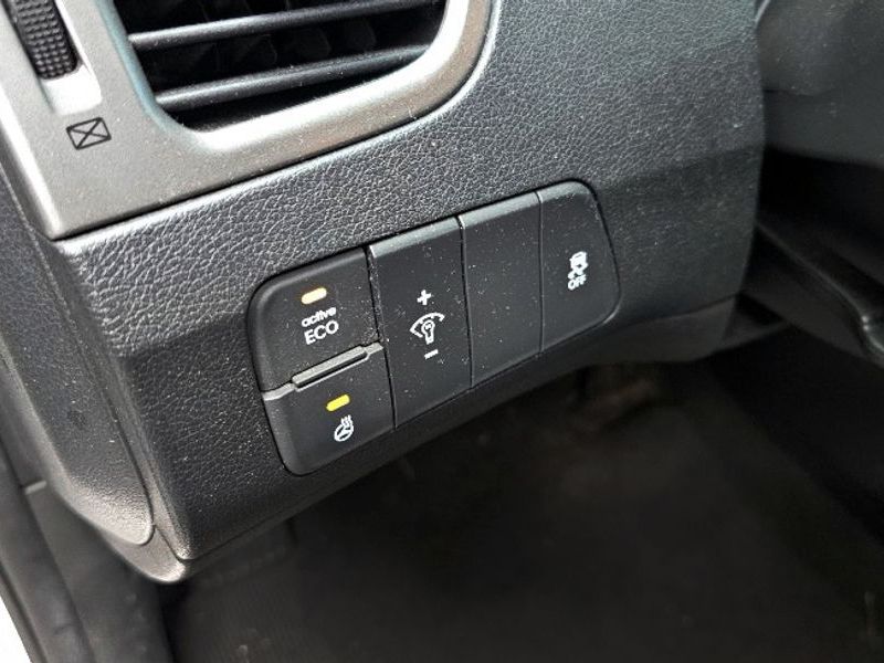 2013 Hyundai Avante M16 GDI Smart photo 17