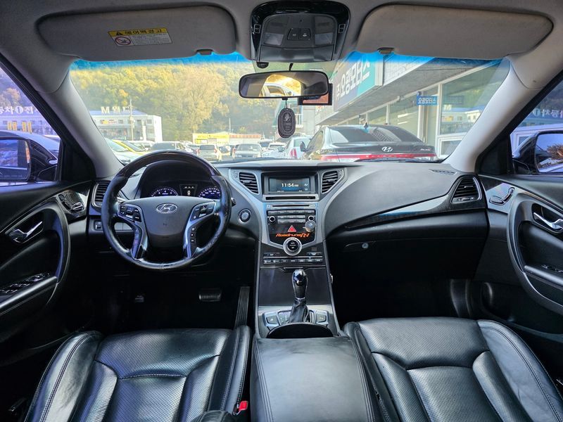 2016 Hyundai Grandeur LPG HG300 Modern photo 8