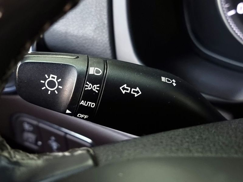 2018 Hyundai Grandeur 3.0 LPi Modern (Rental Car) photo 18