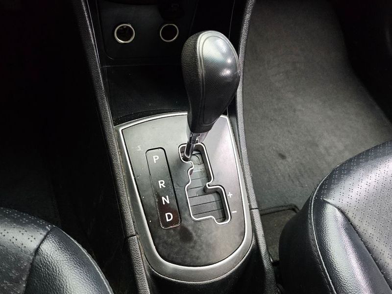 2014 Hyundai Accent Diesel 1.6 VGT Smart photo 9