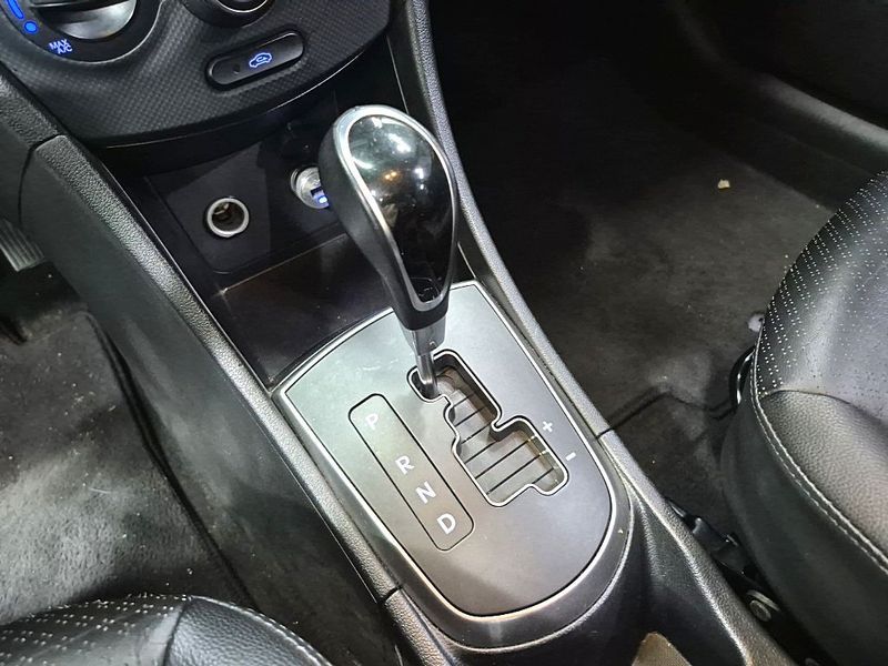 2016 Hyundai Accent Diesel WIT 1.6 VGT Smart photo 13