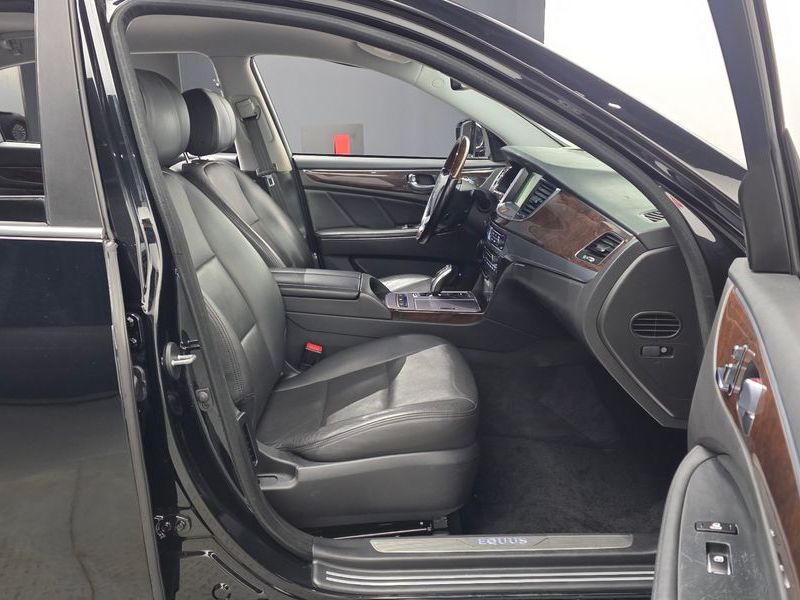 2015 Hyundai Equus VS380 Modern photo 12