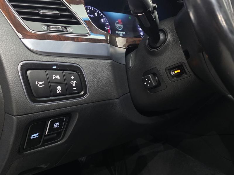 2015 Hyundai Equus VS380 Modern photo 14