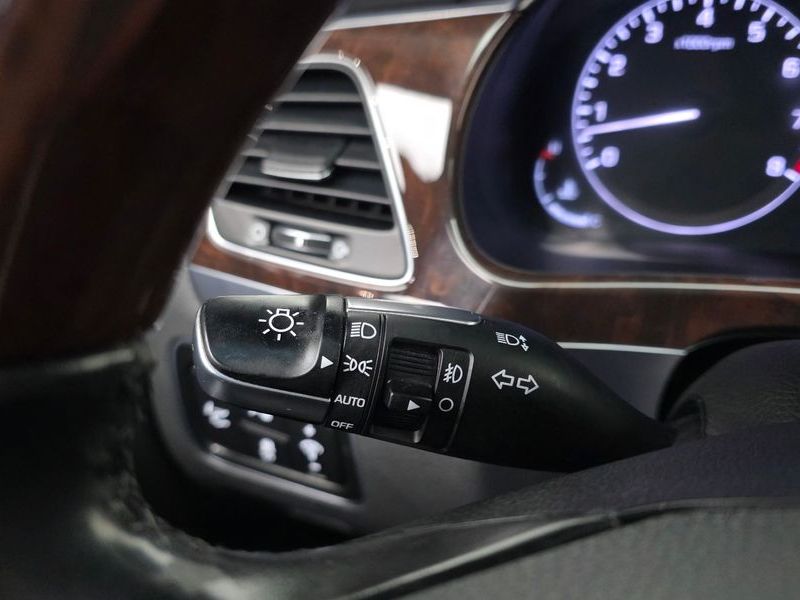 2015 Hyundai Equus VS380 Modern photo 16