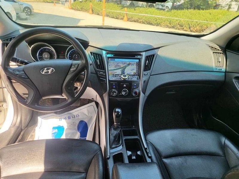 2013 Hyundai Sonata LPI Smart photo 7