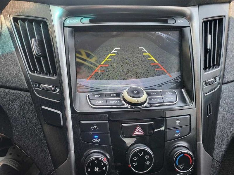 2013 Hyundai Sonata LPI Smart photo 14