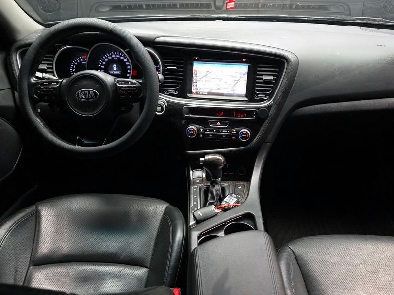 2014 Kia K5 Luxury Trendy photo 7