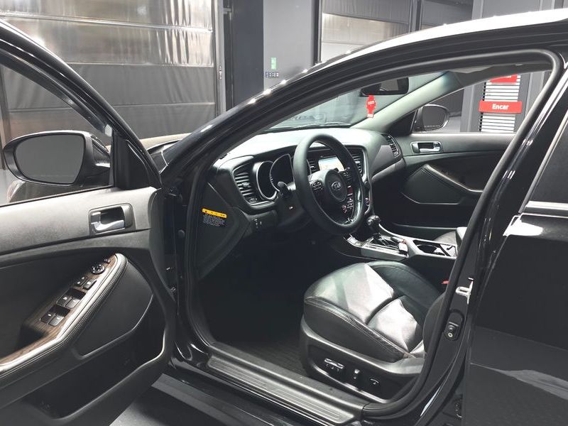 2014 Kia K5 Luxury Trendy photo 10