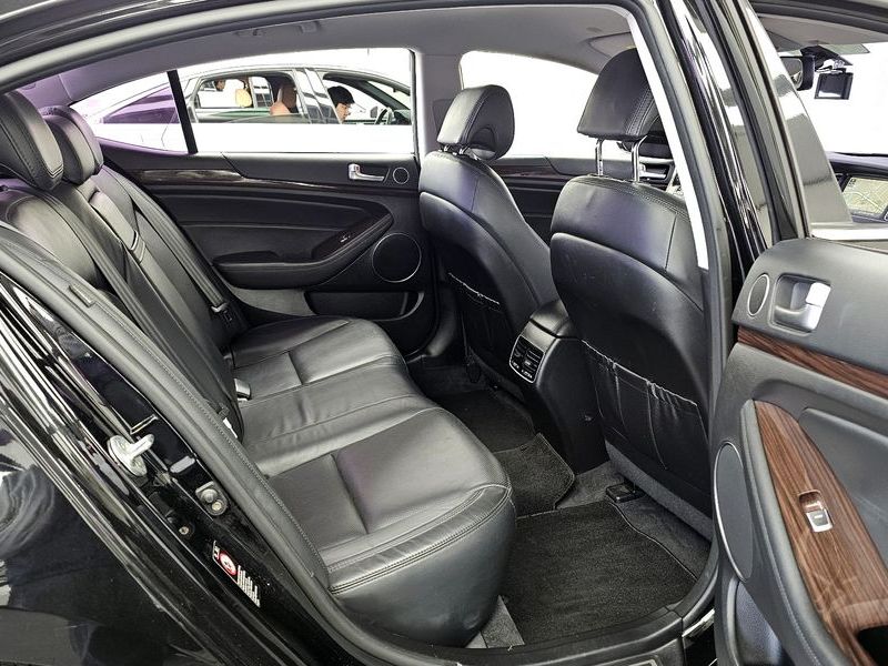 2015 Kia K7 2.4 GDI Prestige photo 12