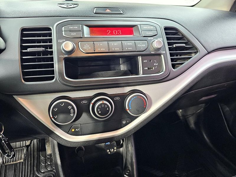 2012 Kia Morning Deluxe photo 13