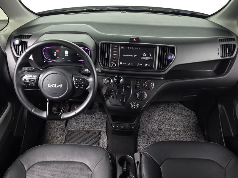2024 Kia Ray Signature photo 7