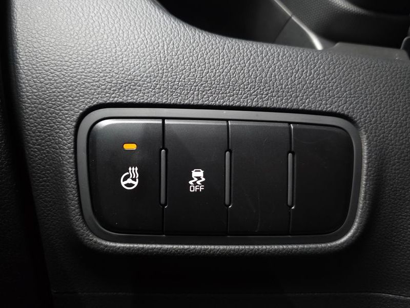 2024 Kia Ray Signature photo 14