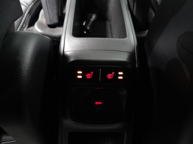 2024 Kia Ray Signature photo 19
