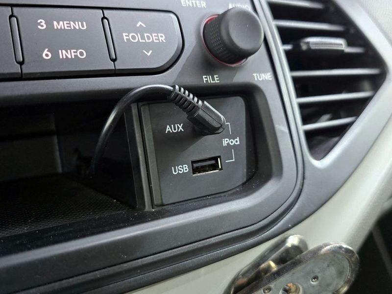 2014 Kia Morning VAN Deluxe photo 17