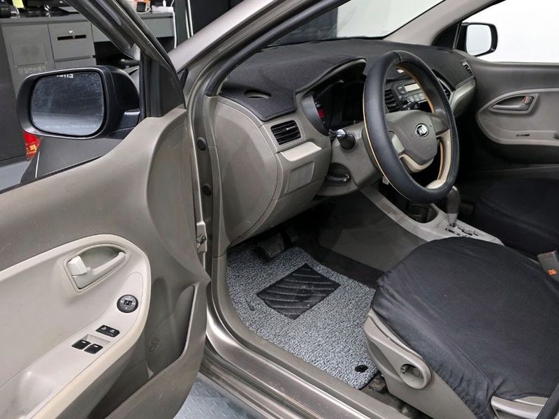 2015 Kia Morning VAN Deluxe photo 10