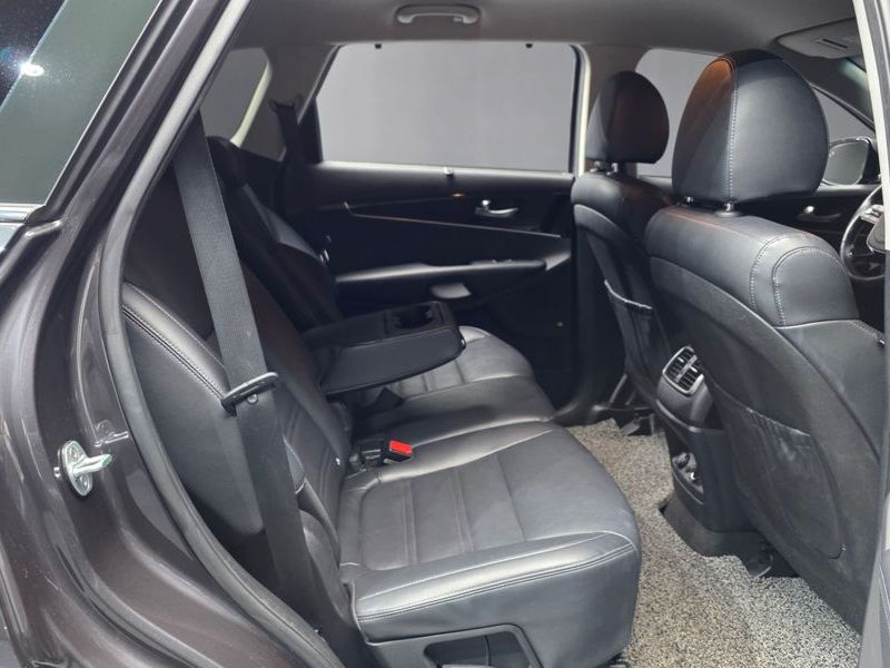 2018 Kia Sorento Diesel 2.2 4WD Noblesse photo 12