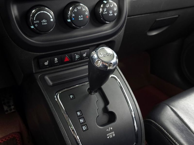2012 Jeep Compass 2.4 Limited 1st photo 9