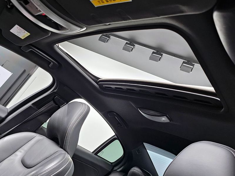 2015 Volvo S60 T5 R-Design 2nd photo 19