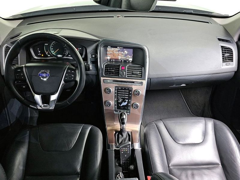 2017 Volvo XC60 D3 1st photo 7