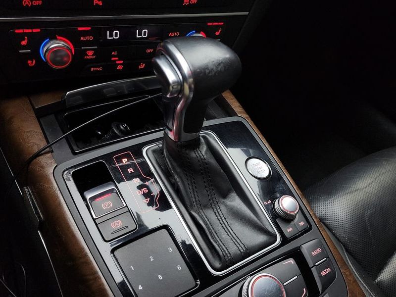 2012 Audi A6 3.0 TDI Quattro Dynamic C7 photo 9