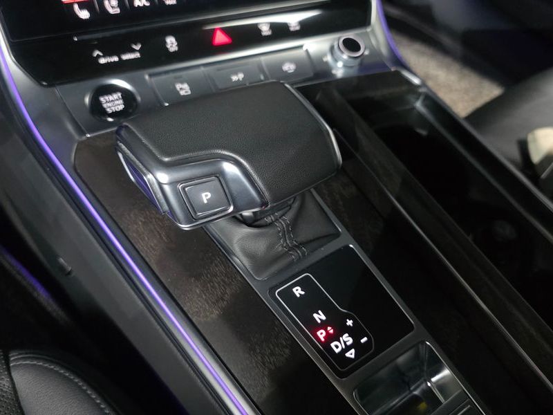 2023 Audi A6 45 TFSI Quattro Premium photo 9