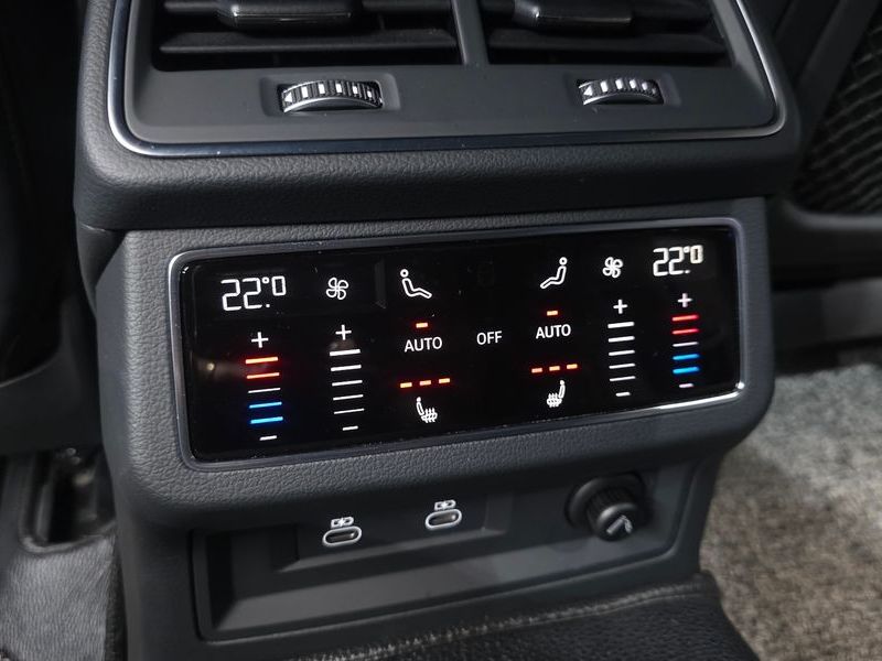 2023 Audi A6 45 TFSI Quattro Premium photo 16