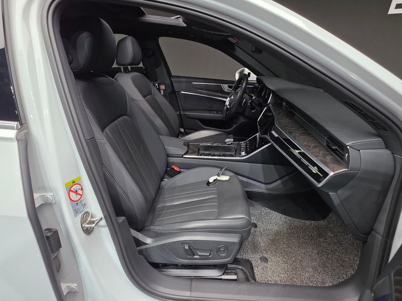 2023 Audi A6 45 TFSI Quattro Premium photo 26