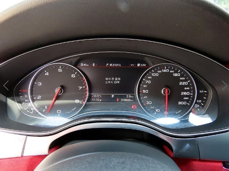 2013 Audi A7 3.0 TFSI Quattro Dynamic 4G photo 9