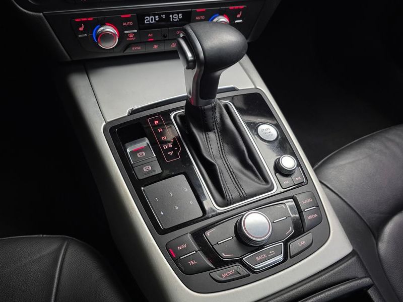 2013 Audi A7 3.0 TFSI Quattro Entry 4G photo 9