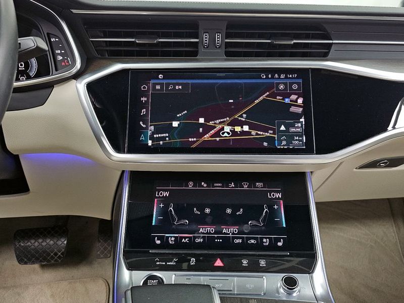 2022 Audi A7 55 TFSI Quattro Premium photo 14