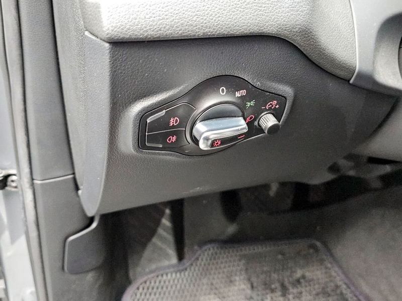 2012 Audi Q5 2.0 TDI Quattro Dynamic 8R photo 16