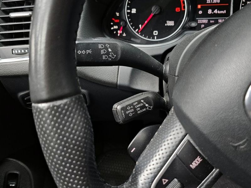 2012 Audi Q5 2.0 TDI Quattro Dynamic 8R photo 17