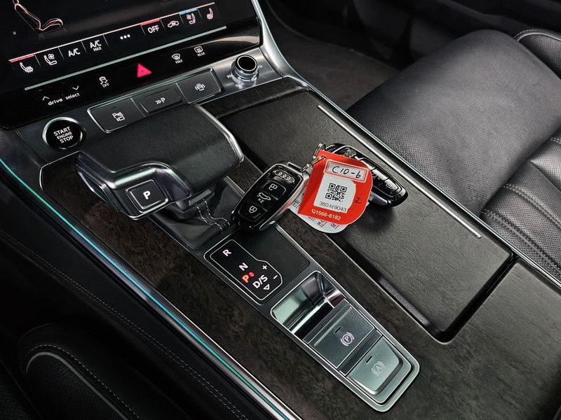 2021 Audi A7 55 TFSI Quattro Premium photo 9