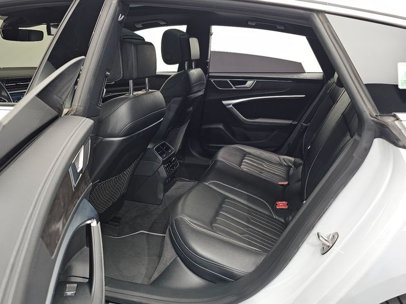 2021 Audi A7 55 TFSI Quattro Premium photo 11