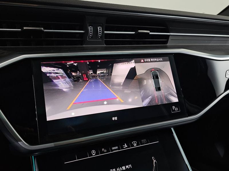 2021 Audi A7 55 TFSI Quattro Premium photo 16