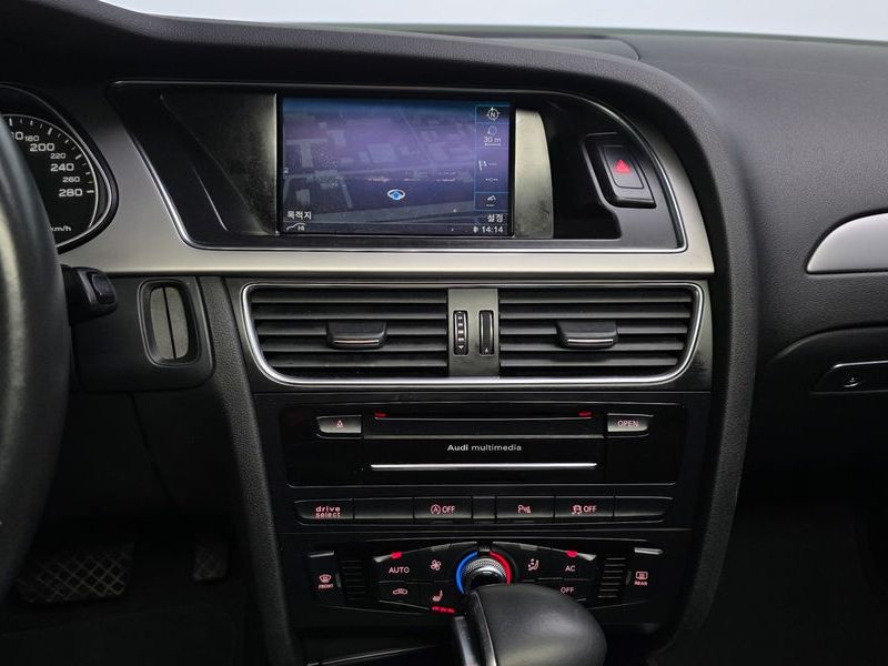 2014 Audi A4 2.0 TDI Quattro Dynamic B8 photo 14