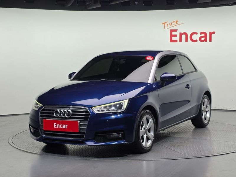2015 Audi A1 30 TDI Sport photo 1