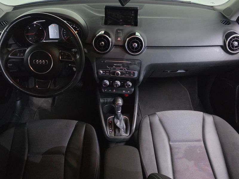 2015 Audi A1 30 TDI Sport photo 7