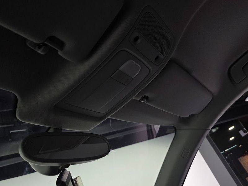2015 Audi A1 30 TDI Sport photo 19