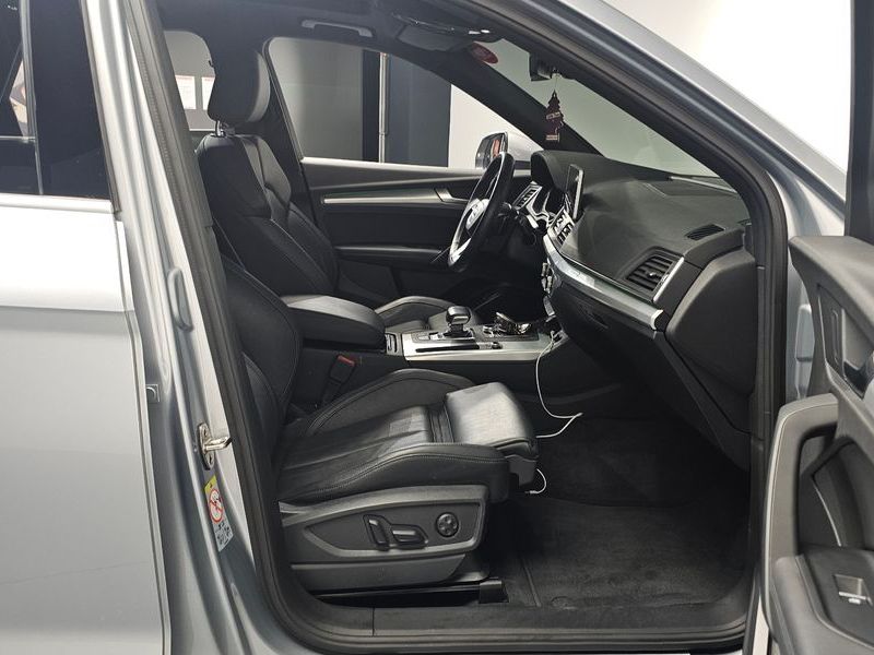 2020 Audi Q5 50 TDI Quattro Premium photo 11