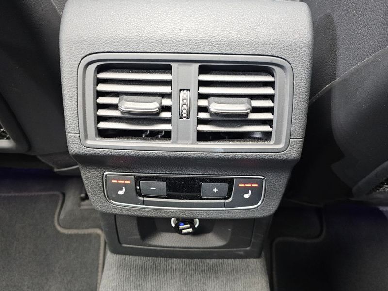 2020 Audi Q5 50 TDI Quattro Premium photo 18